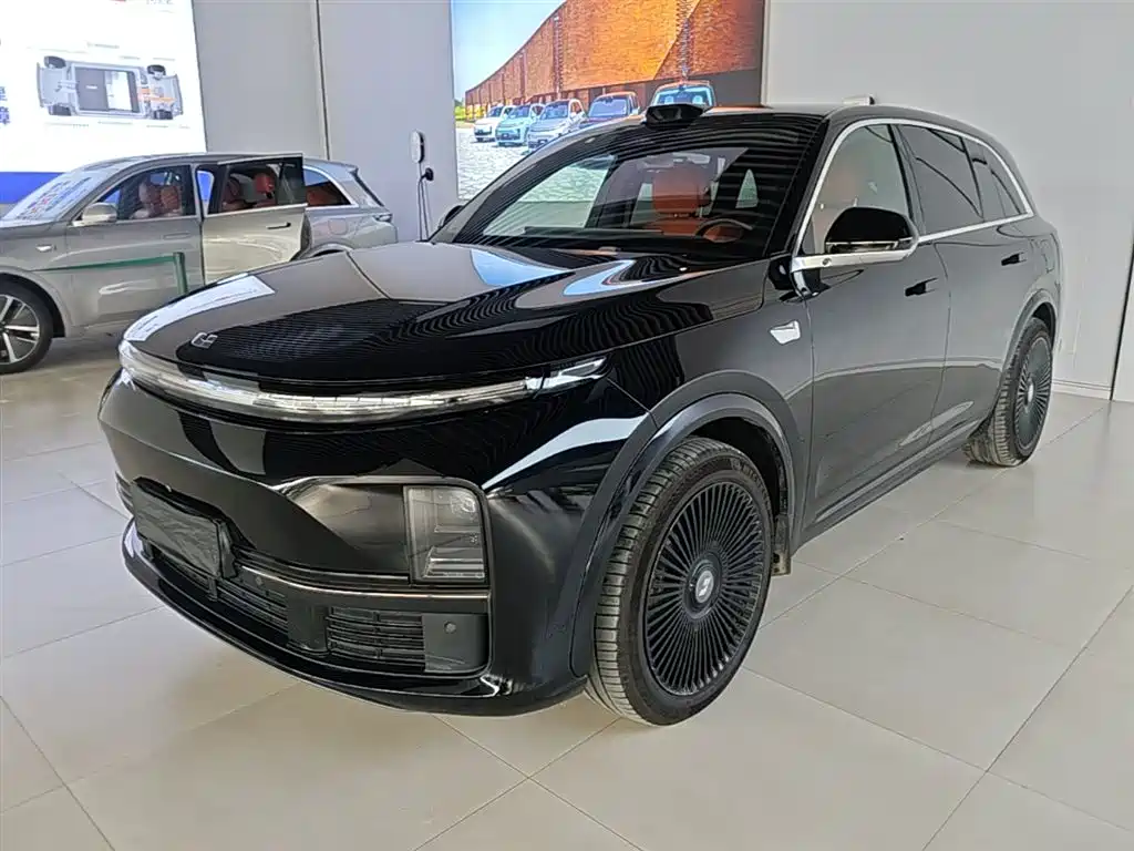 Li Auto L7