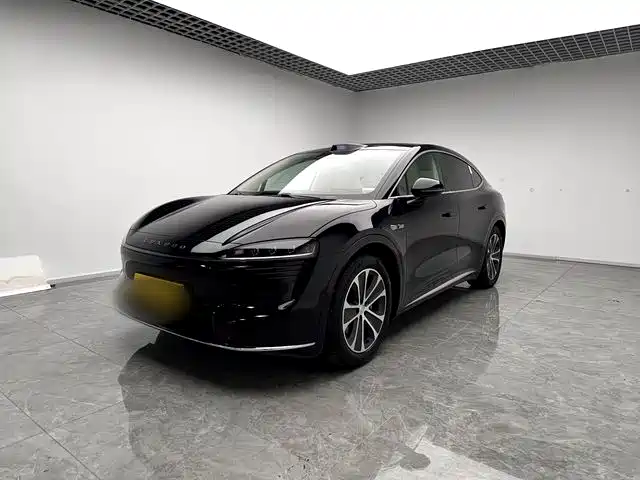 Luxeed R7