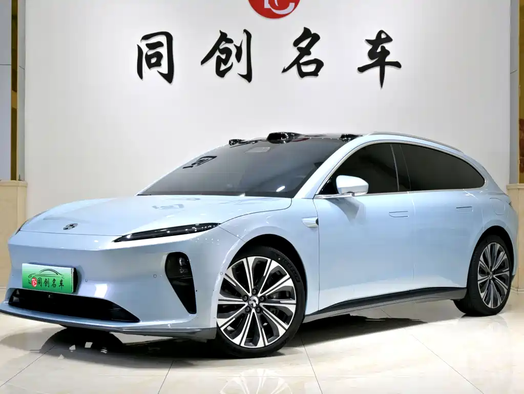 NIO ET5T
