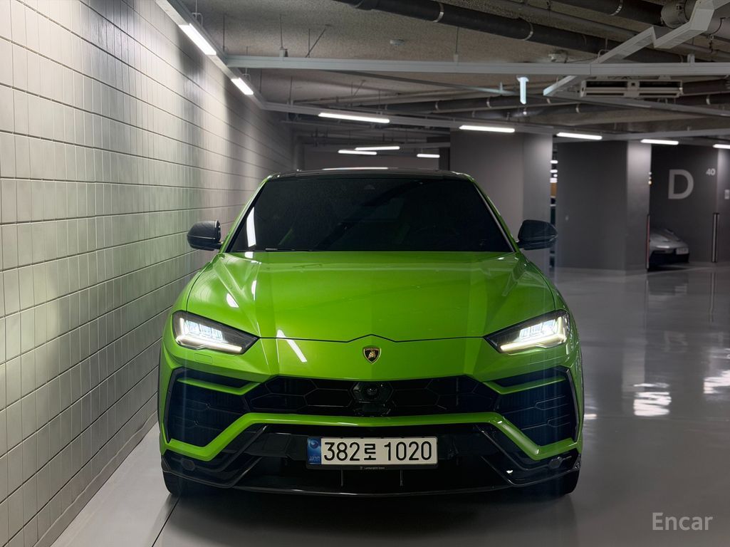 Lamborghini Urus