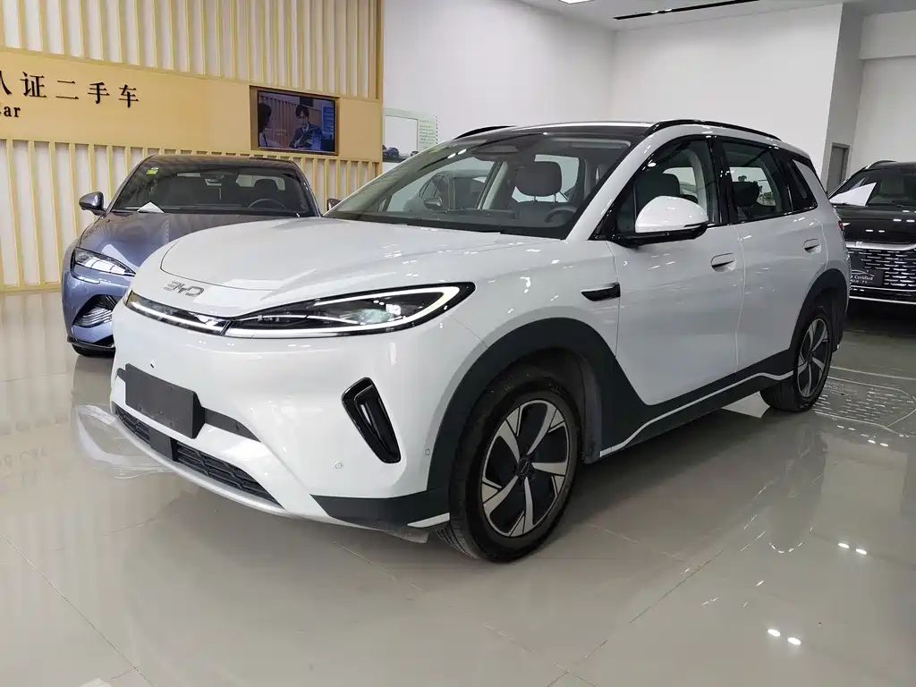 BYD 05 EV