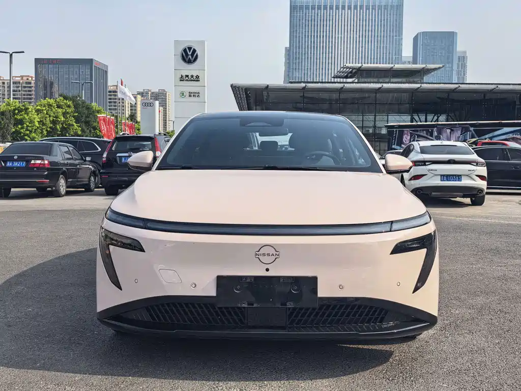 Nissan N7