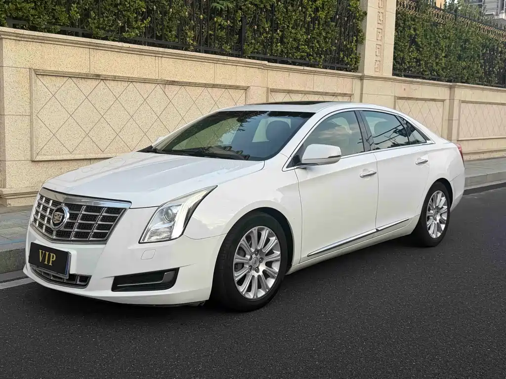 Cadillac XTS