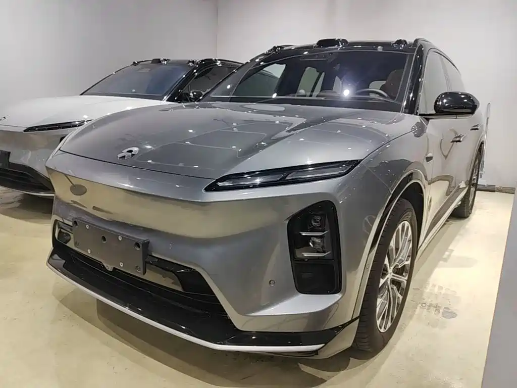 NIO ES6