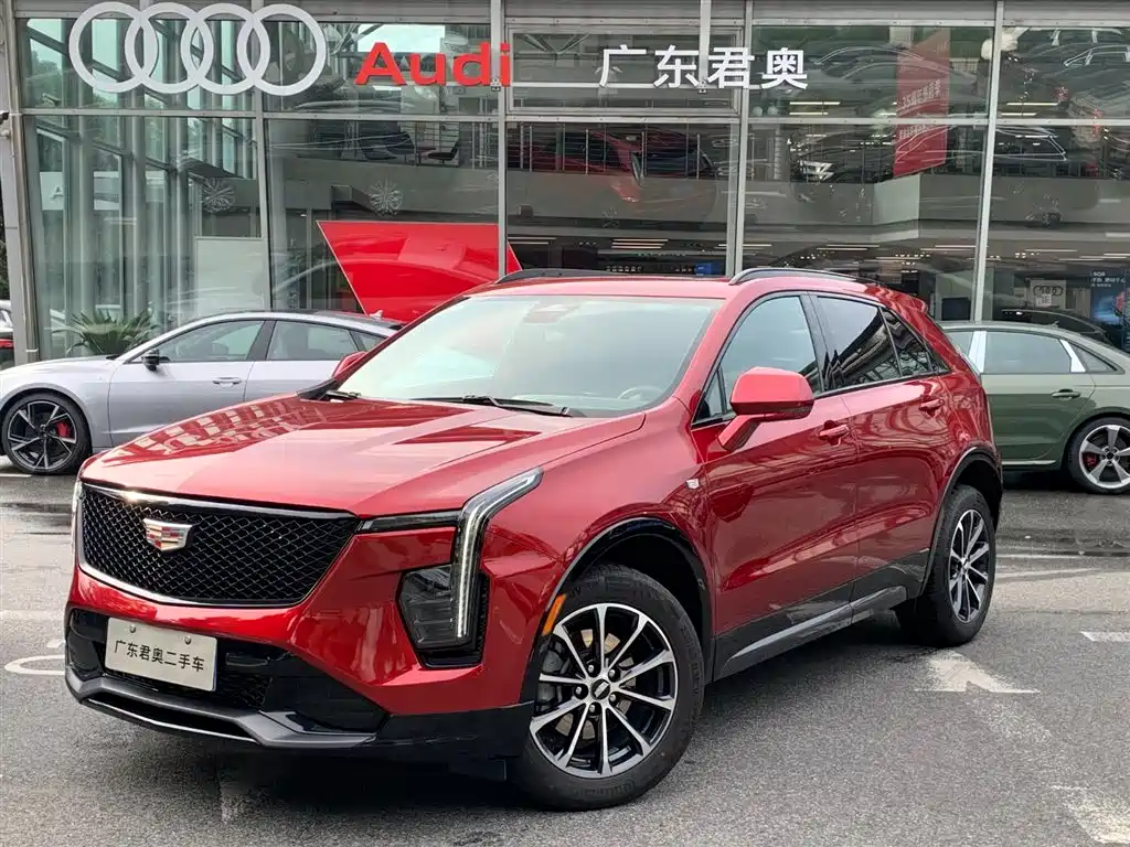 Cadillac XT4