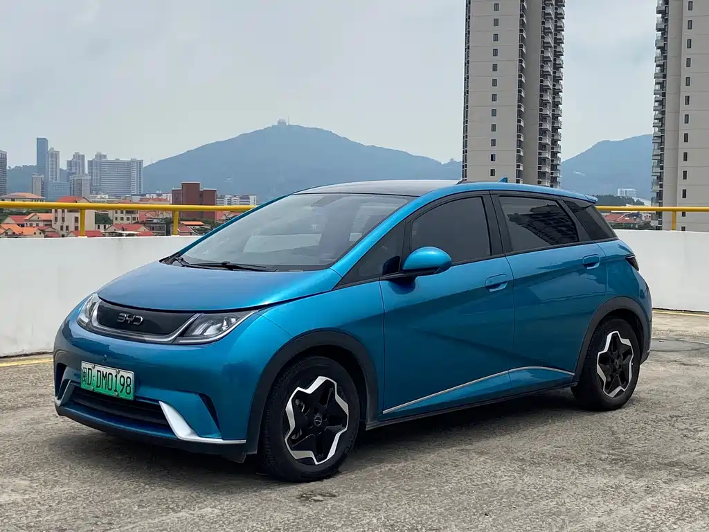 BYD Dolphin