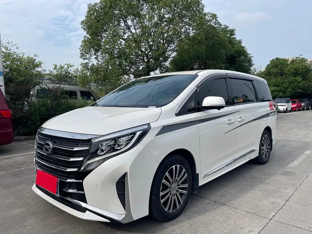 GAC M8