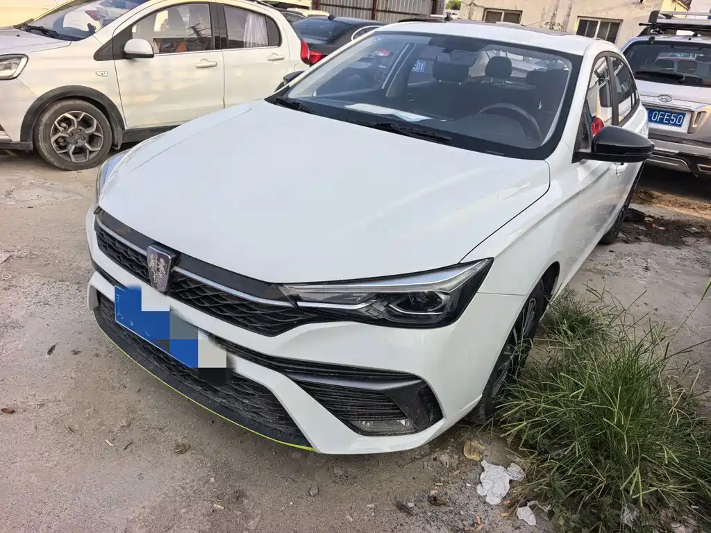 Roewe i5