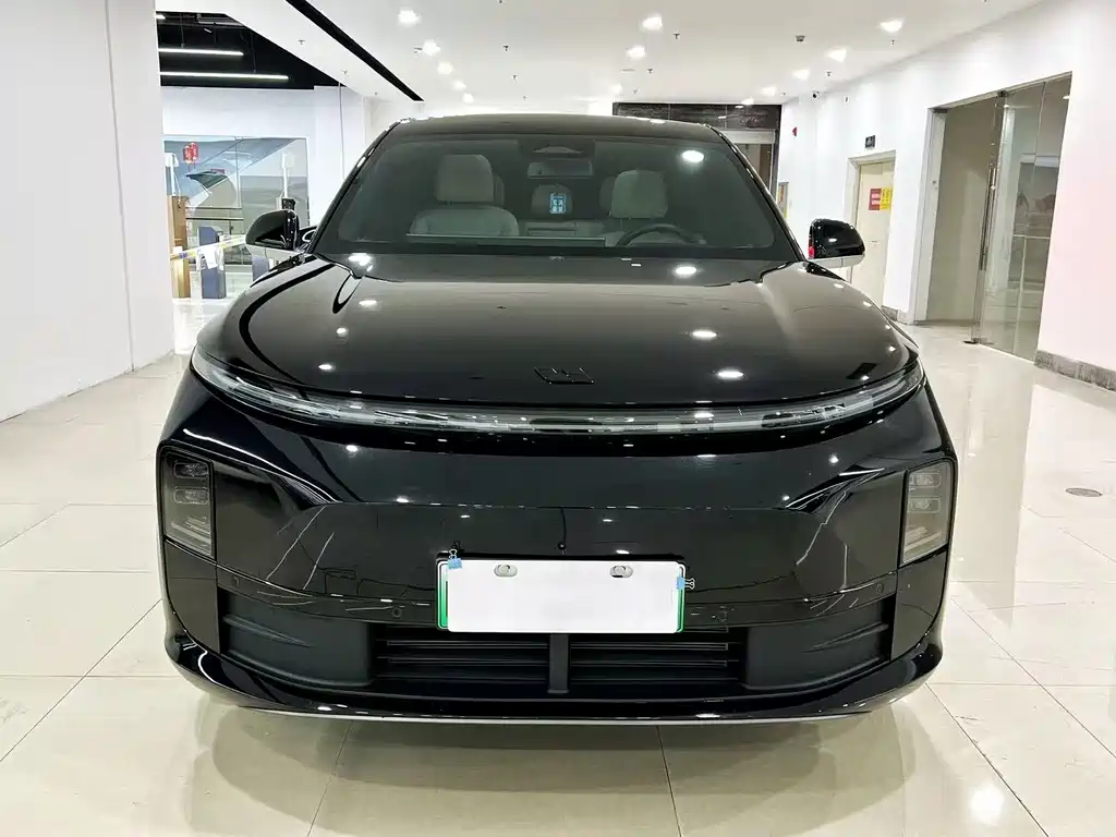 Li Auto L6