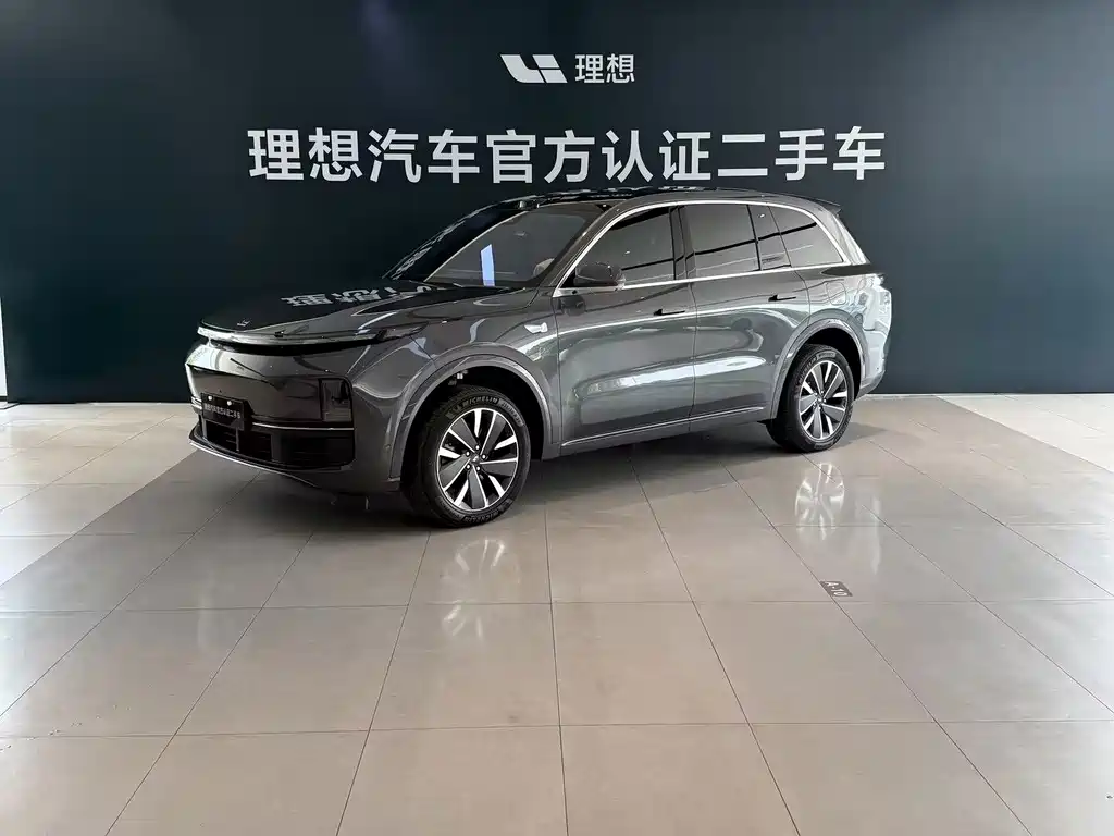 Li Auto L8