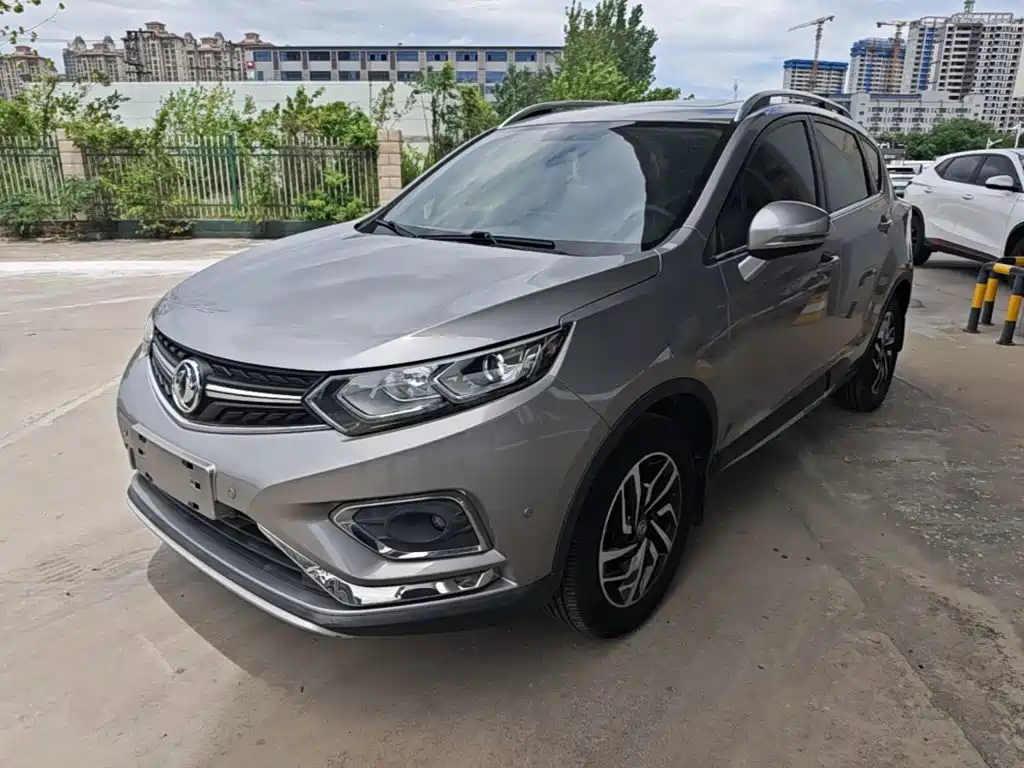 Dongfeng AX5