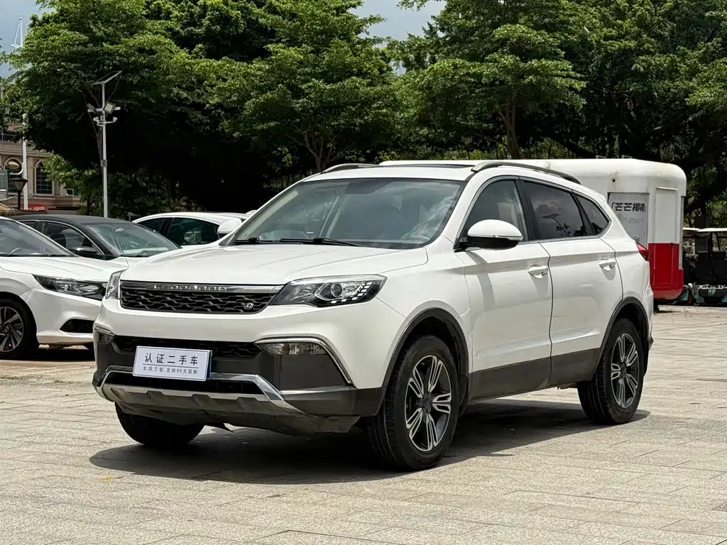 Changfeng CS10