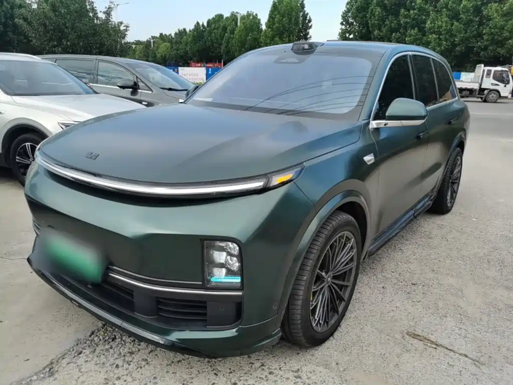 Li Auto L8