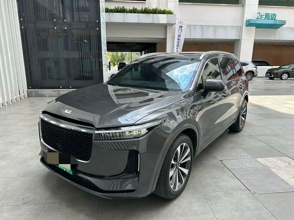 Li Auto ONE