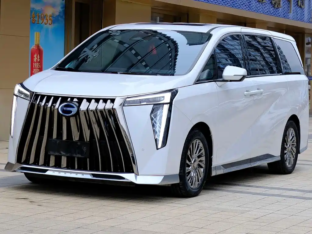 GAC M8