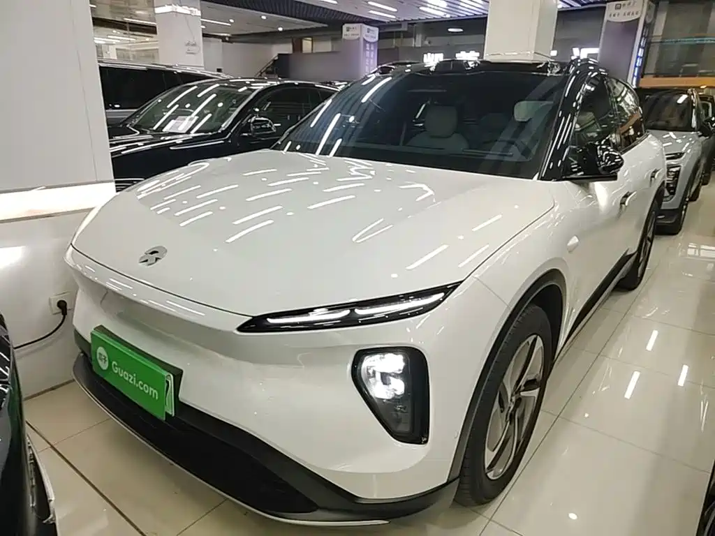 NIO ES6
