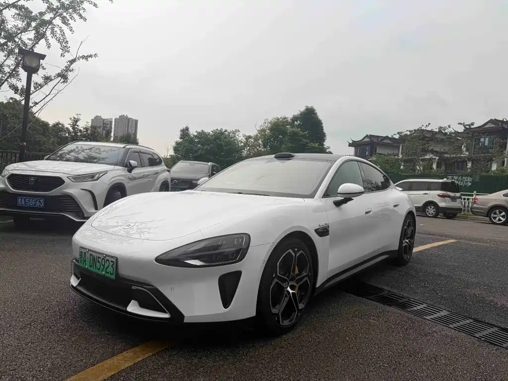 Xiaomi SU7