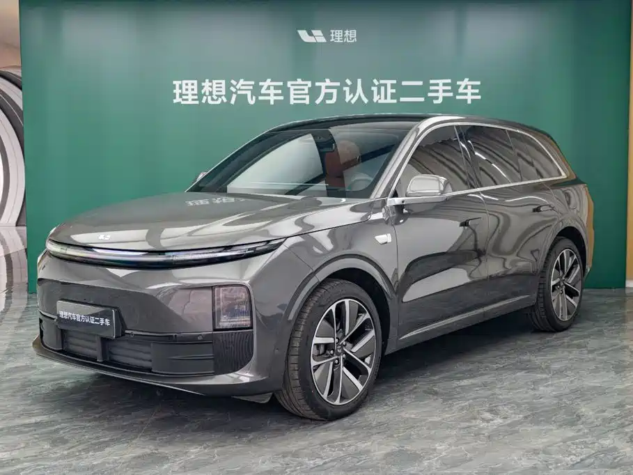 Li Auto L6