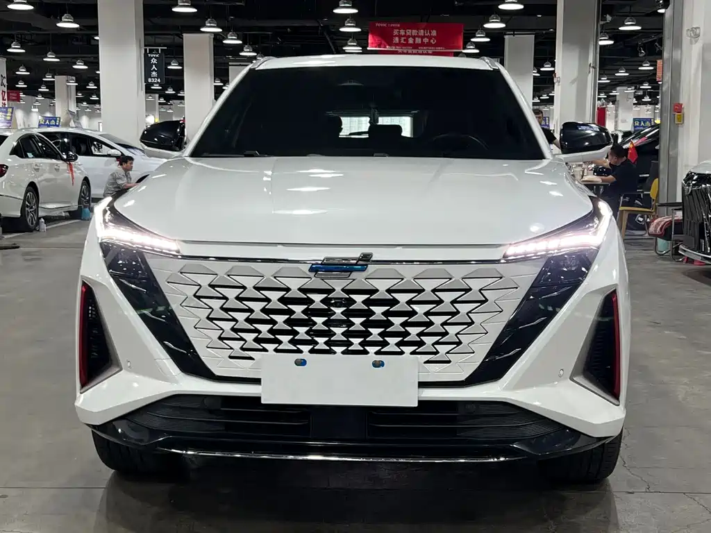 Changan Z6
