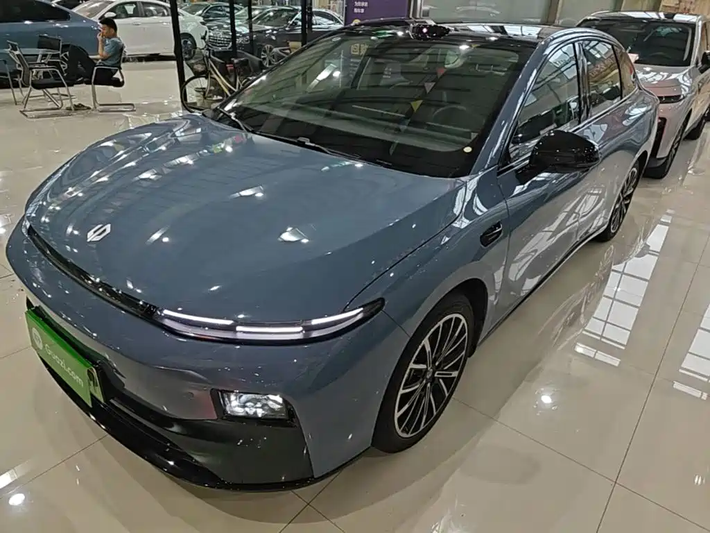 Leapmotor B01