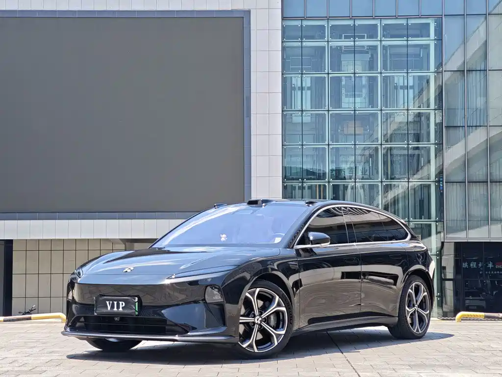 NIO ET5T
