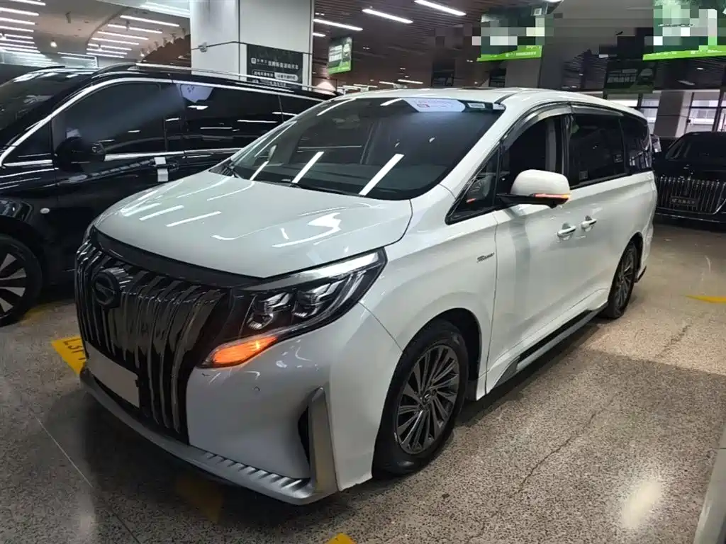 GAC M8