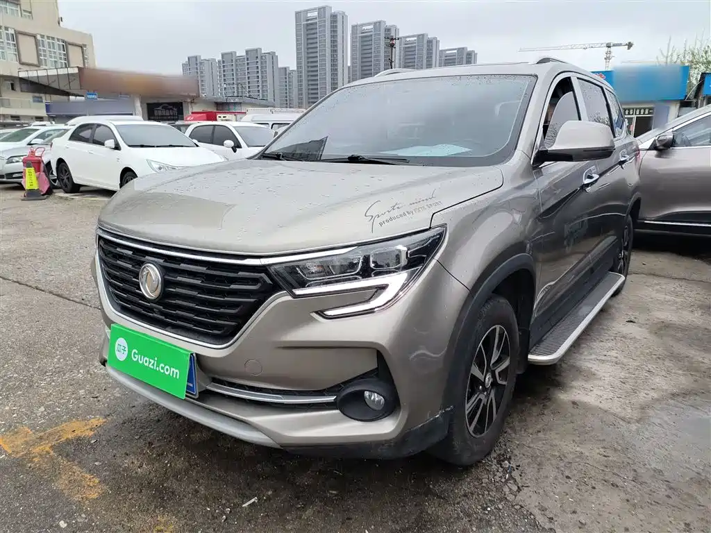Dongfeng T5