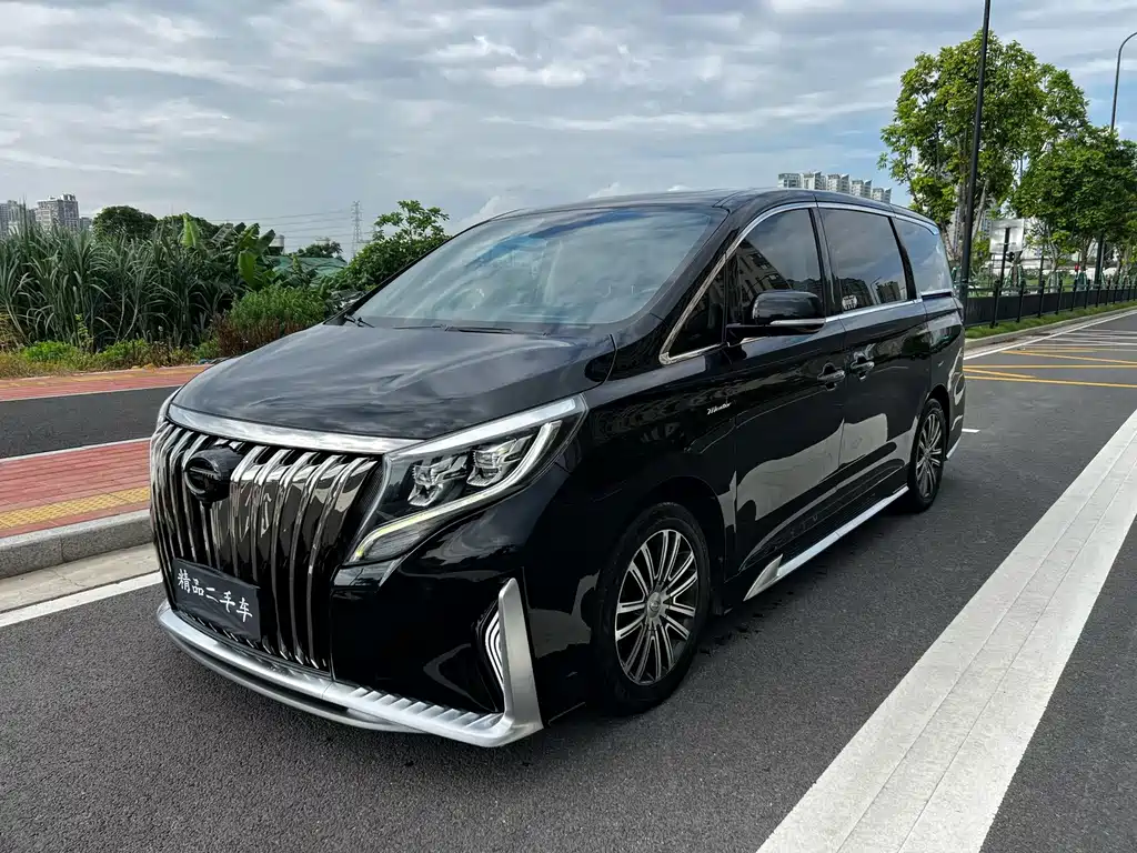 GAC M8