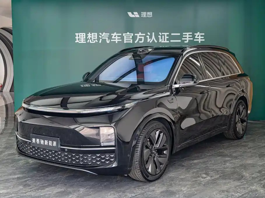 Li Auto L8