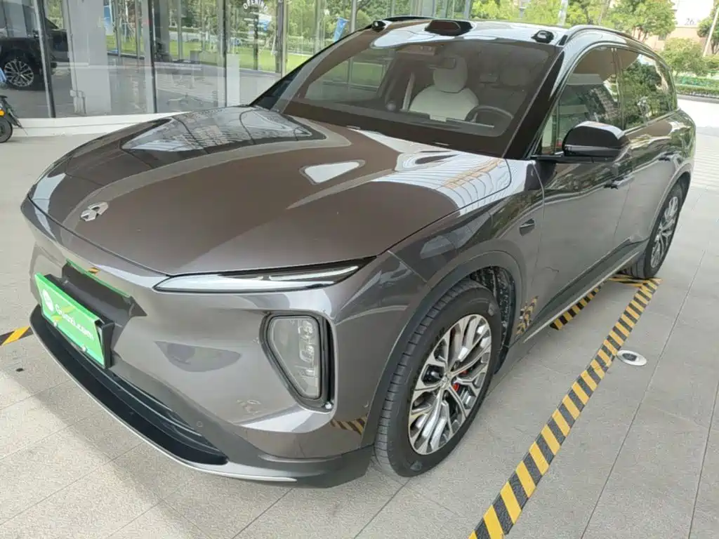 NIO ES6