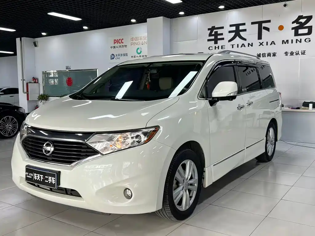 Nissan Quest