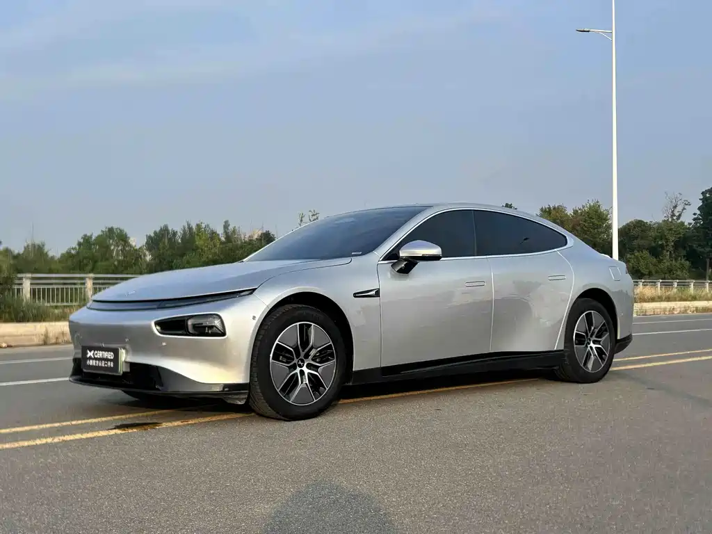 Xpeng P7