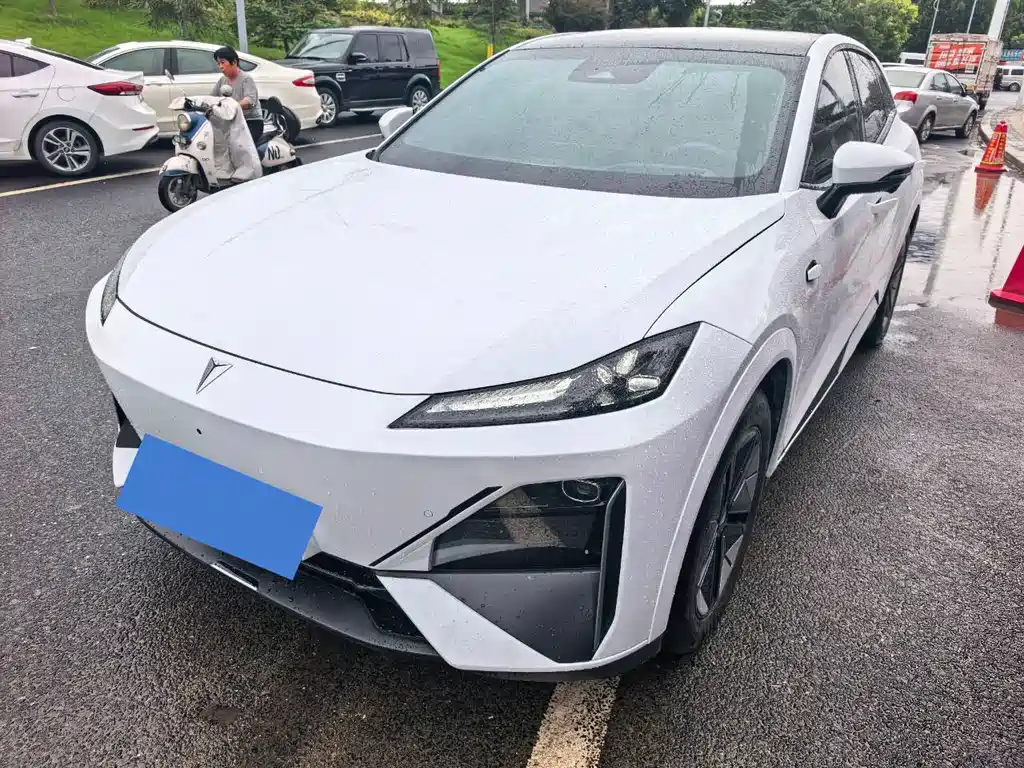 Deepal SL S07