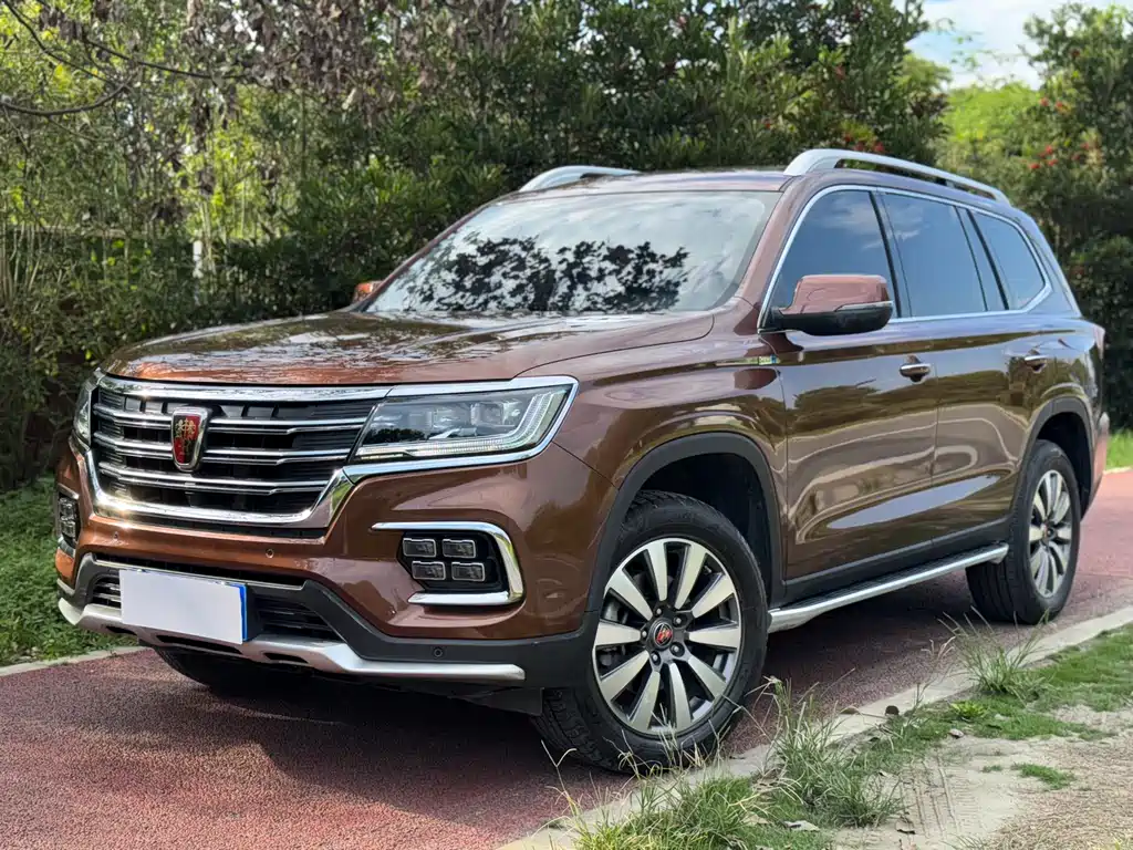 Roewe RX8