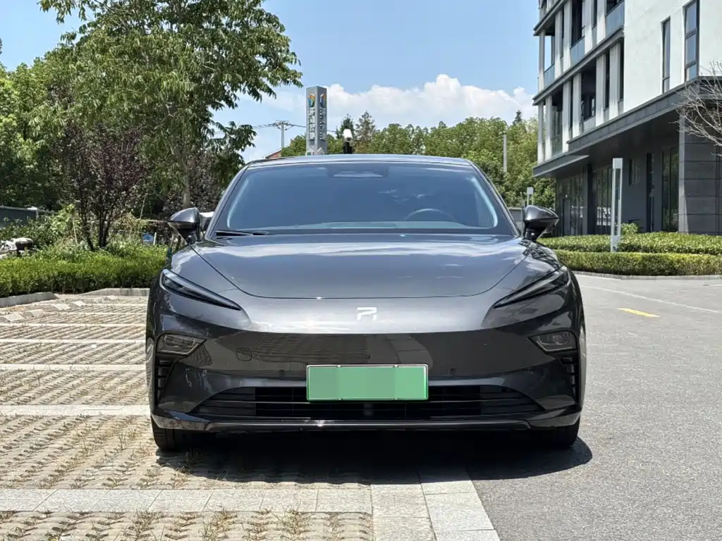 Rising Auto F7