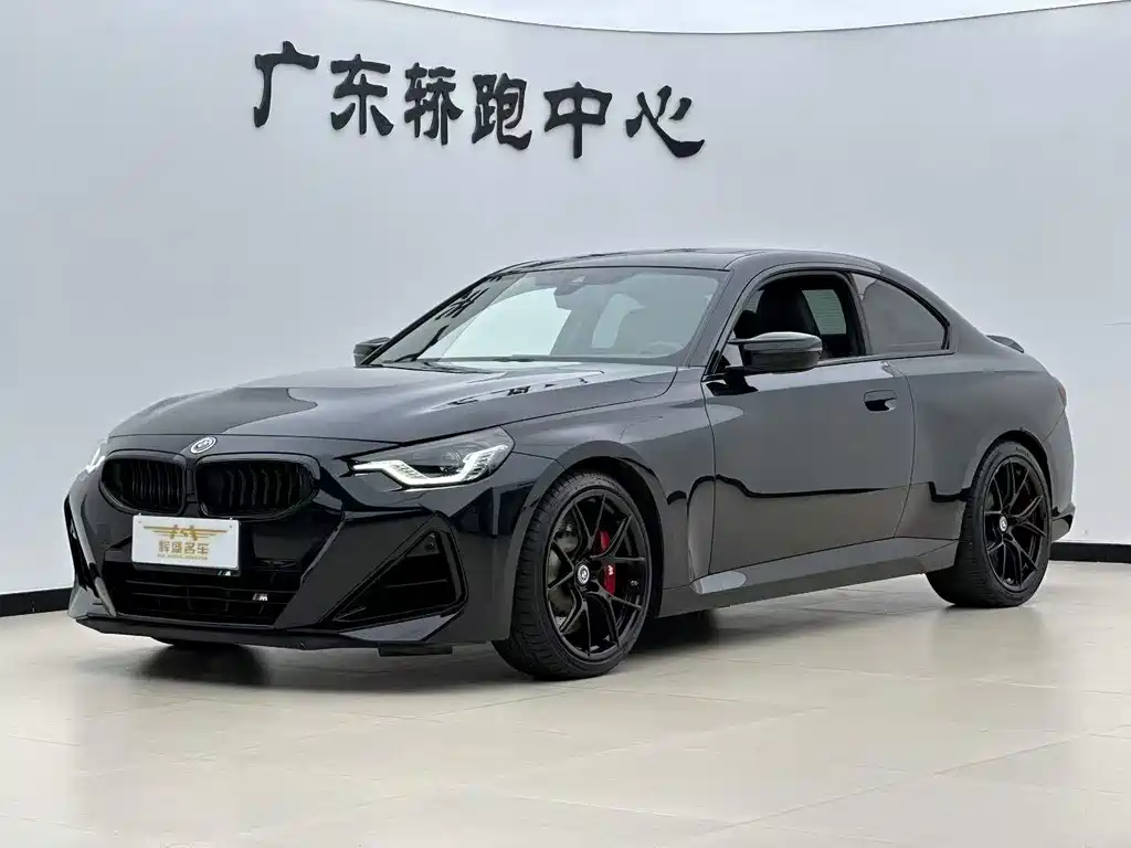BMW M240i