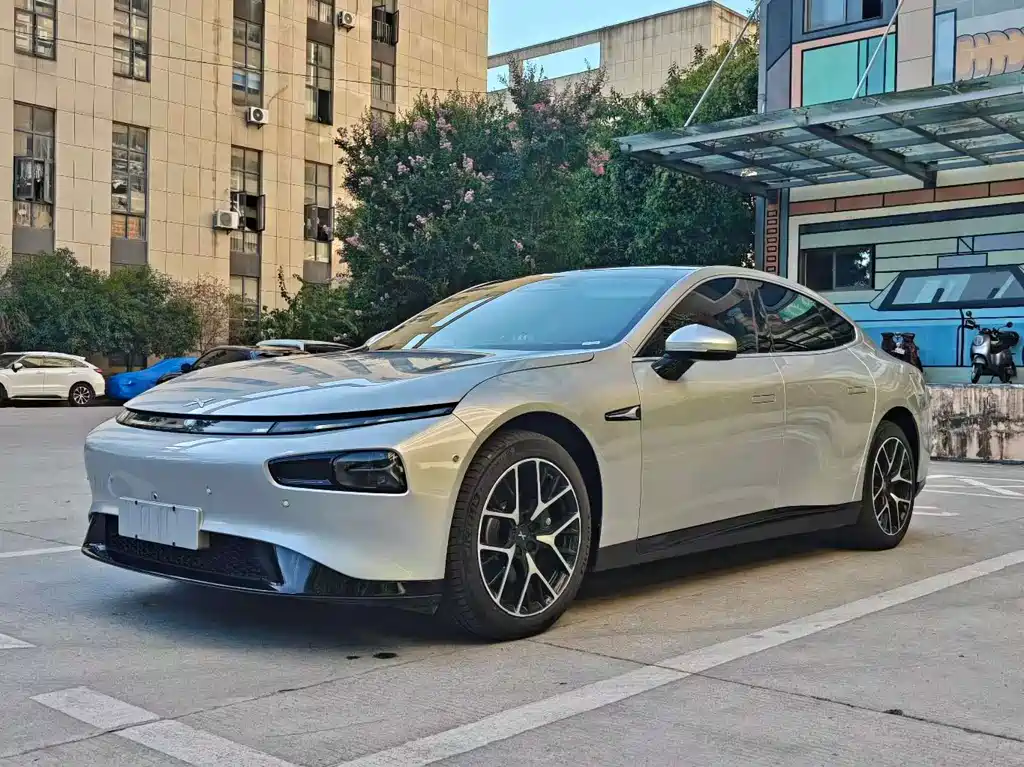 Xpeng P7