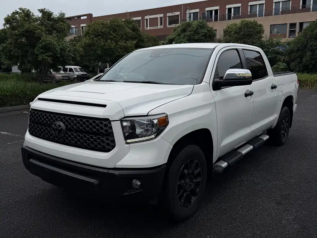 Toyota Tundra