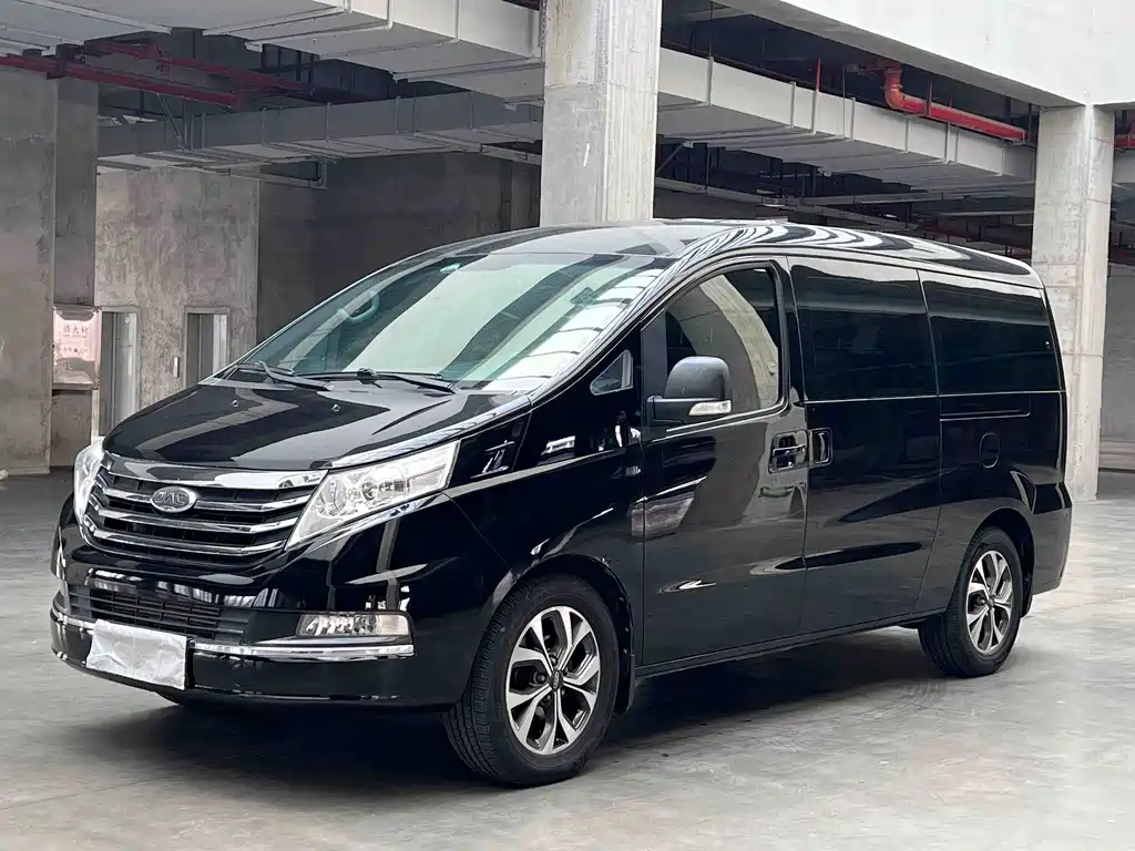 JAC M5
