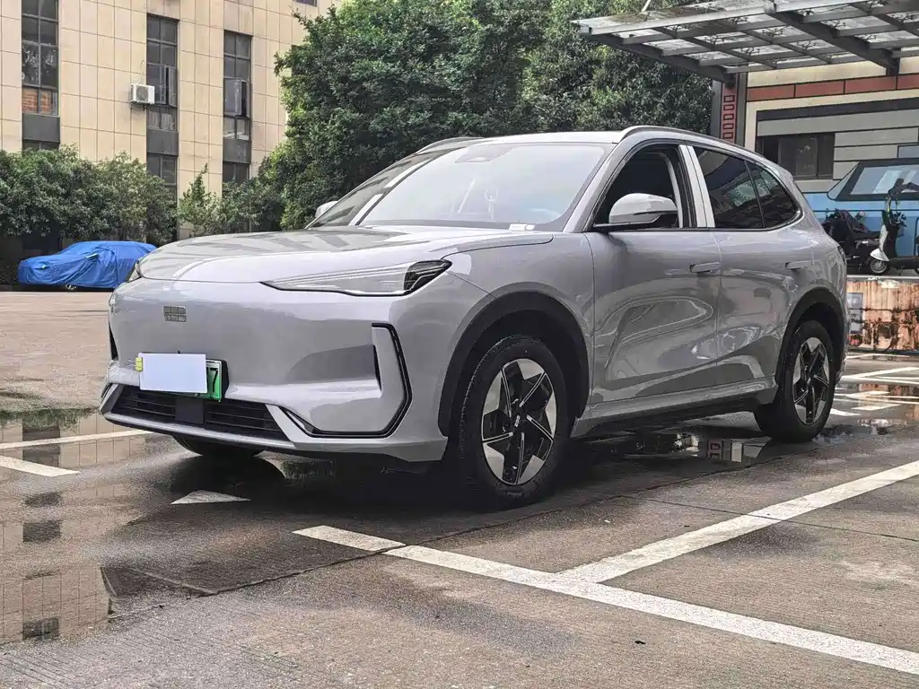 Geely Galaxy Galaxy E5