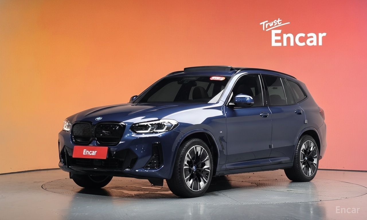 BMW iX3