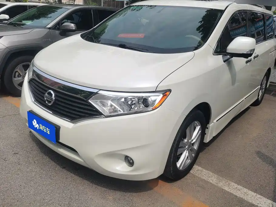 Nissan Quest
