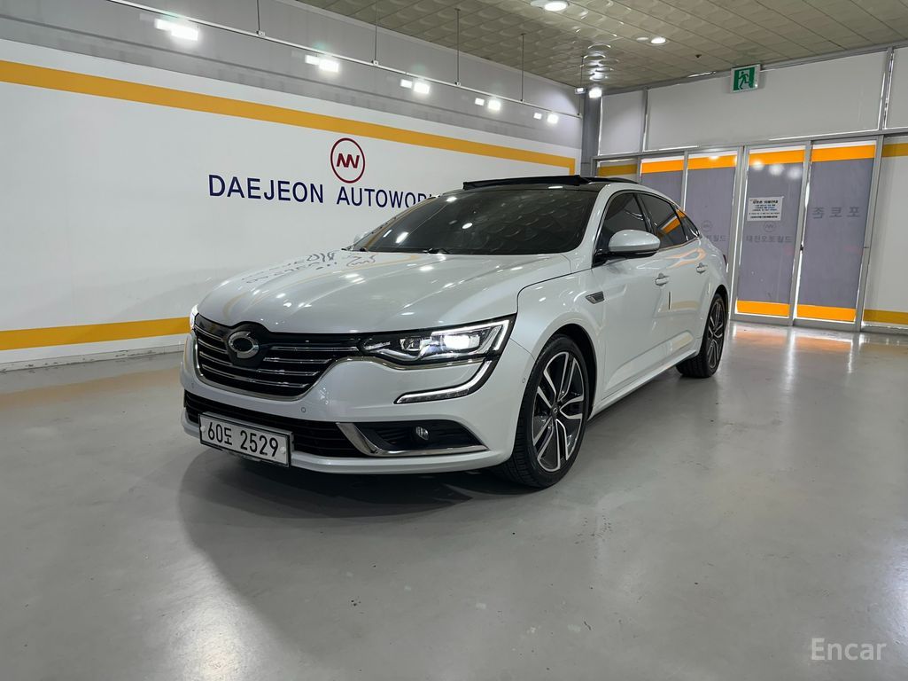 Renault SM6