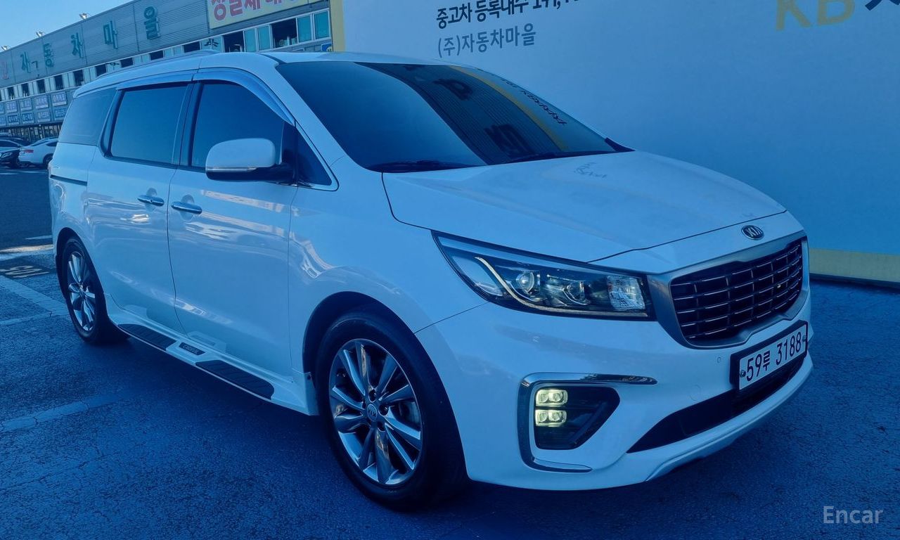 Kia Carnival