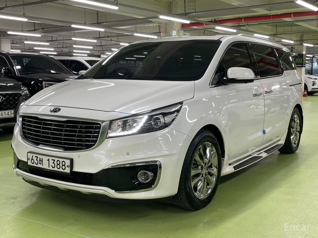 Kia Carnival