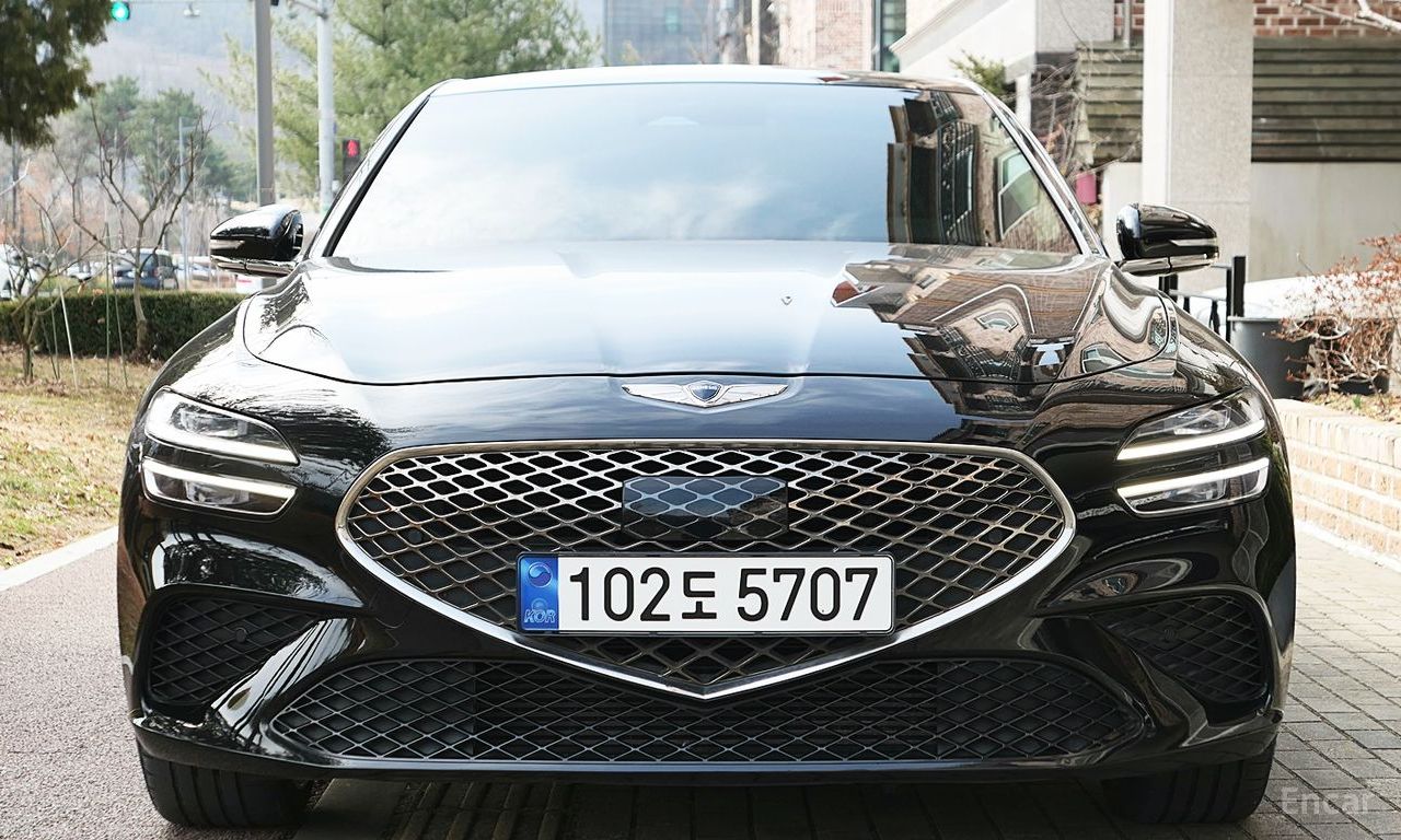 Genesis G70