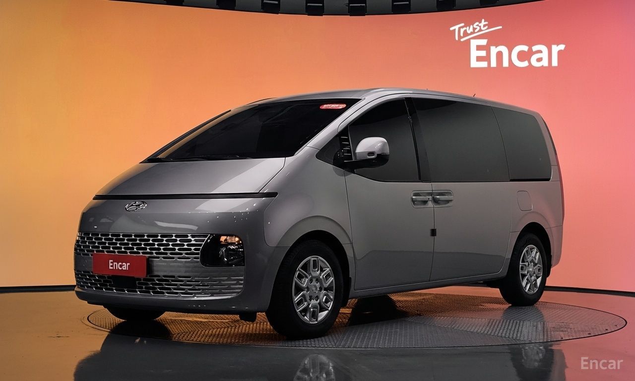 Hyundai Staria