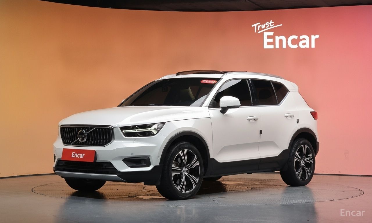 Volvo XC40