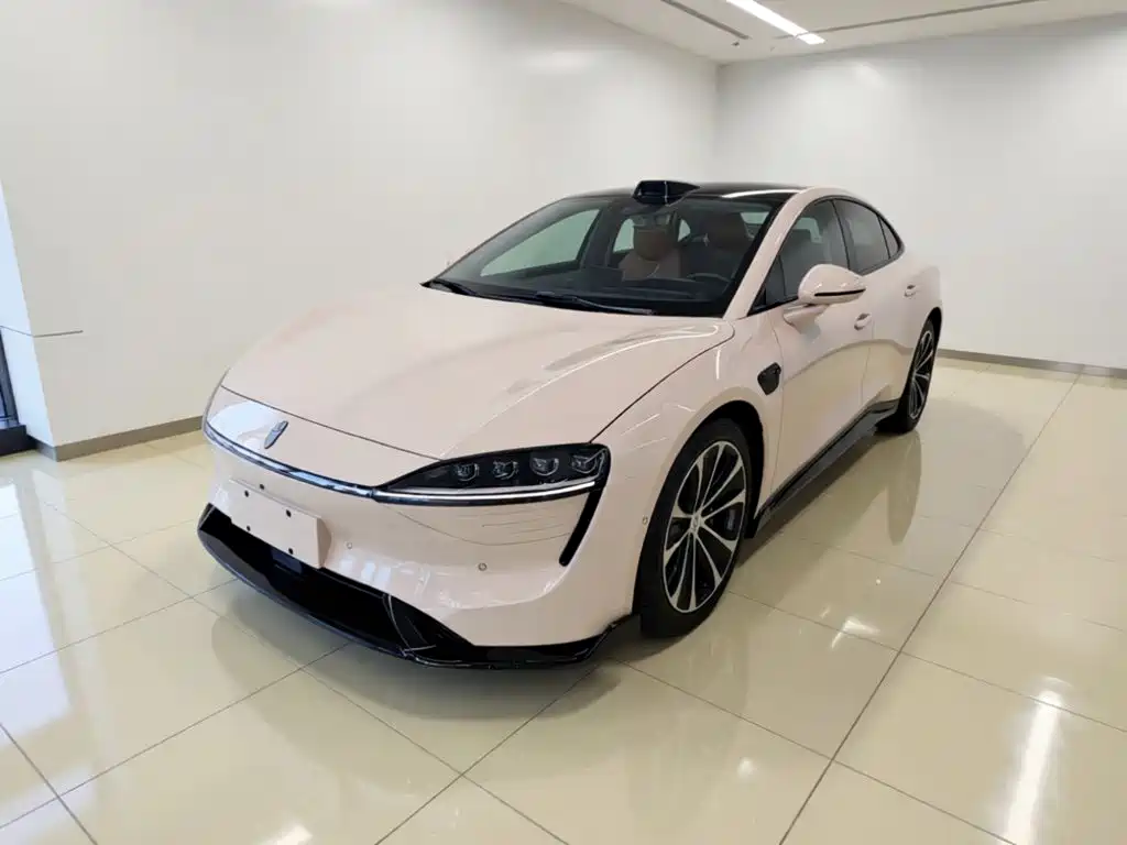 Luxeed S7