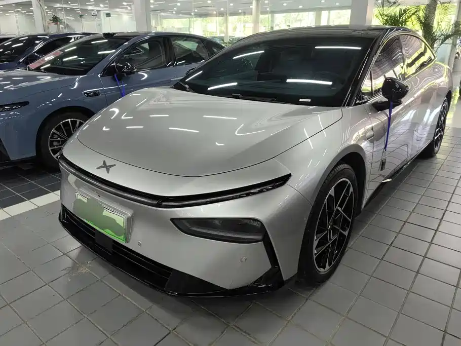 Xpeng P7